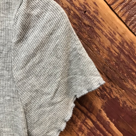 Wild Fable Gray Ruffle Edge Top - Picture 3 of 4